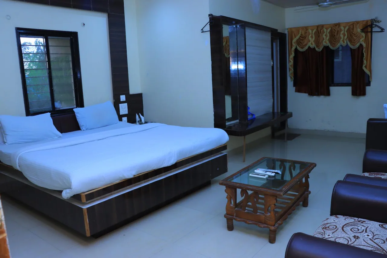 Mayura Lodge Residency | Executive Suite